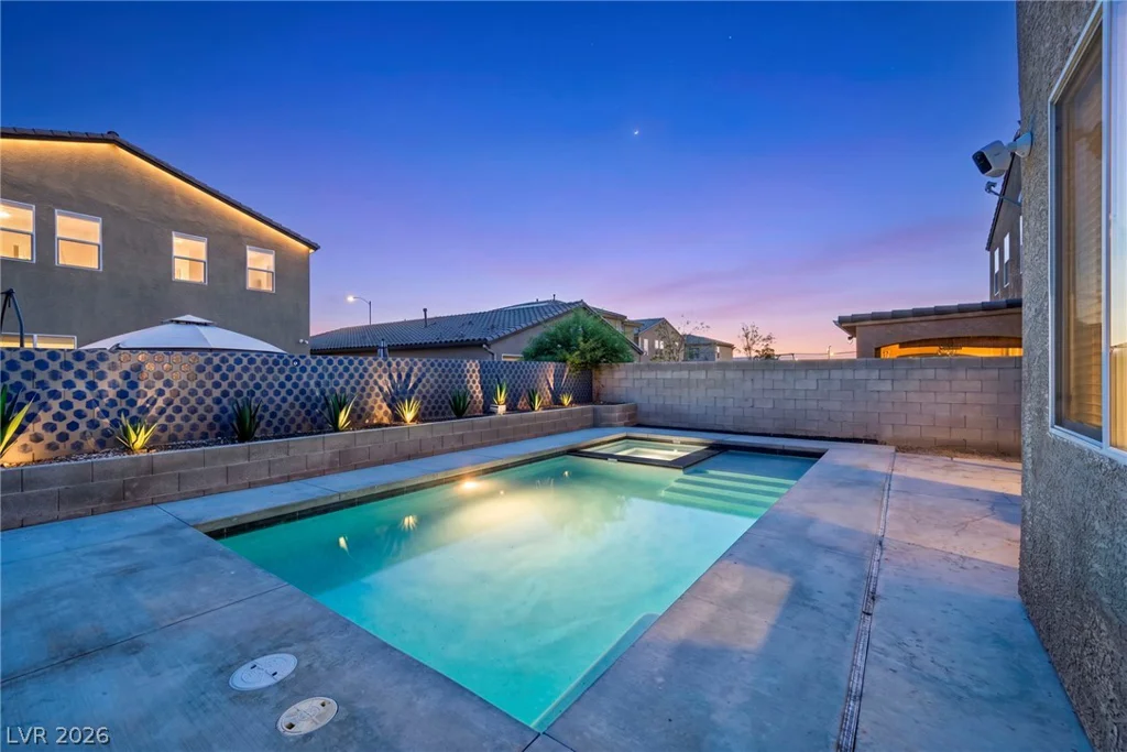 6883 Merril Summit, Las Vegas, NV 89142