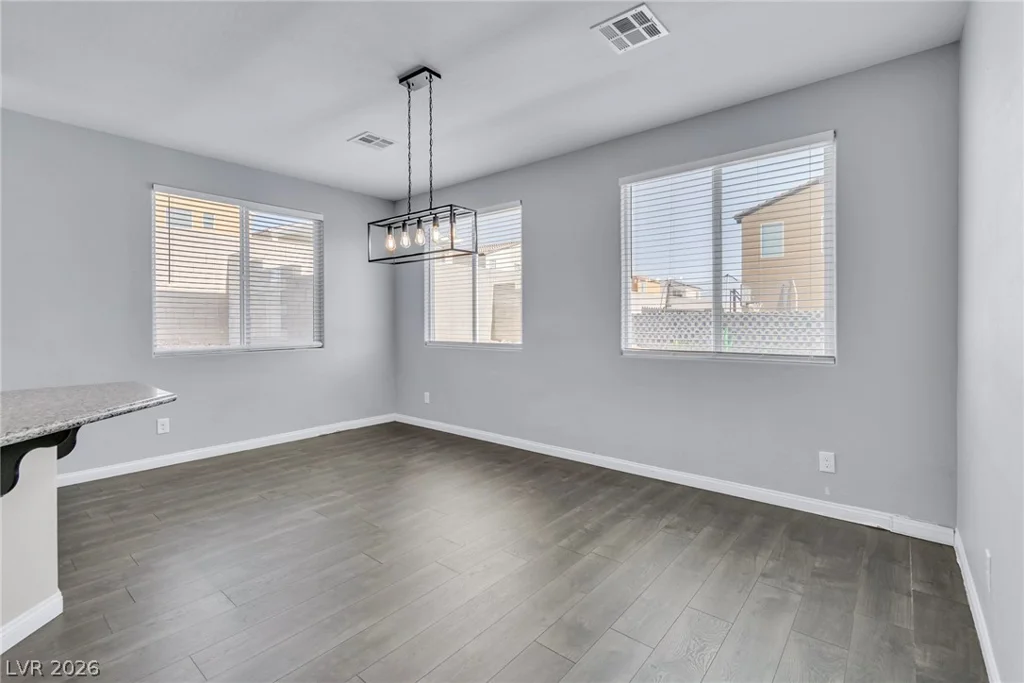 6883 Merril Summit, Las Vegas, NV 89142
