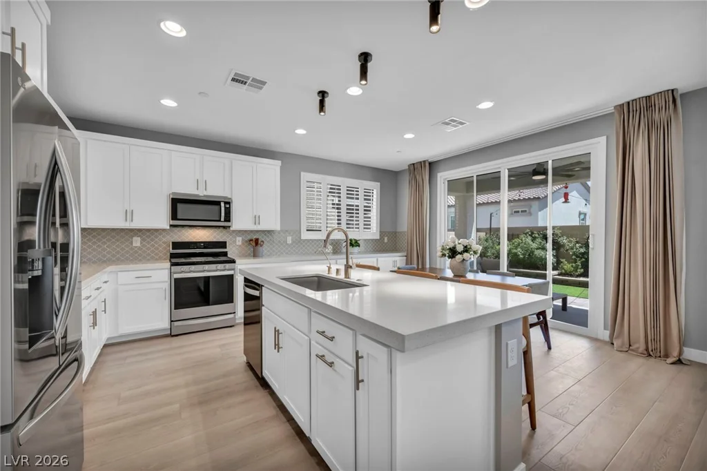 8910 Felker, Las Vegas, NV 89166
