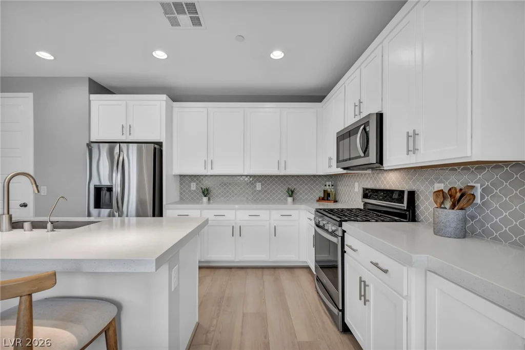8910 Felker, Las Vegas, NV 89166