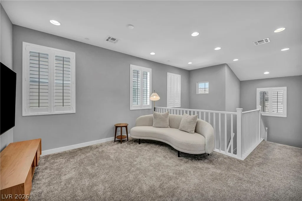 8910 Felker, Las Vegas, NV 89166