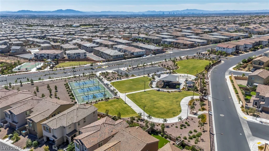 8910 Felker, Las Vegas, NV 89166