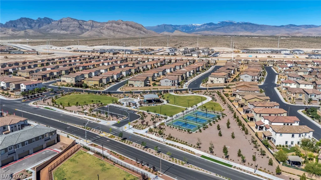 8910 Felker, Las Vegas, NV 89166