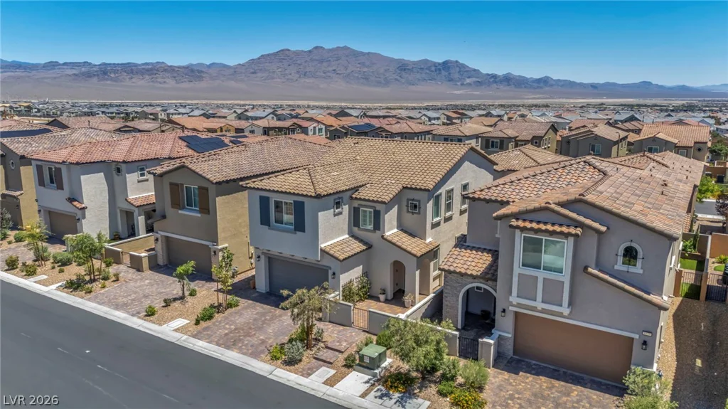 8910 Felker, Las Vegas, NV 89166