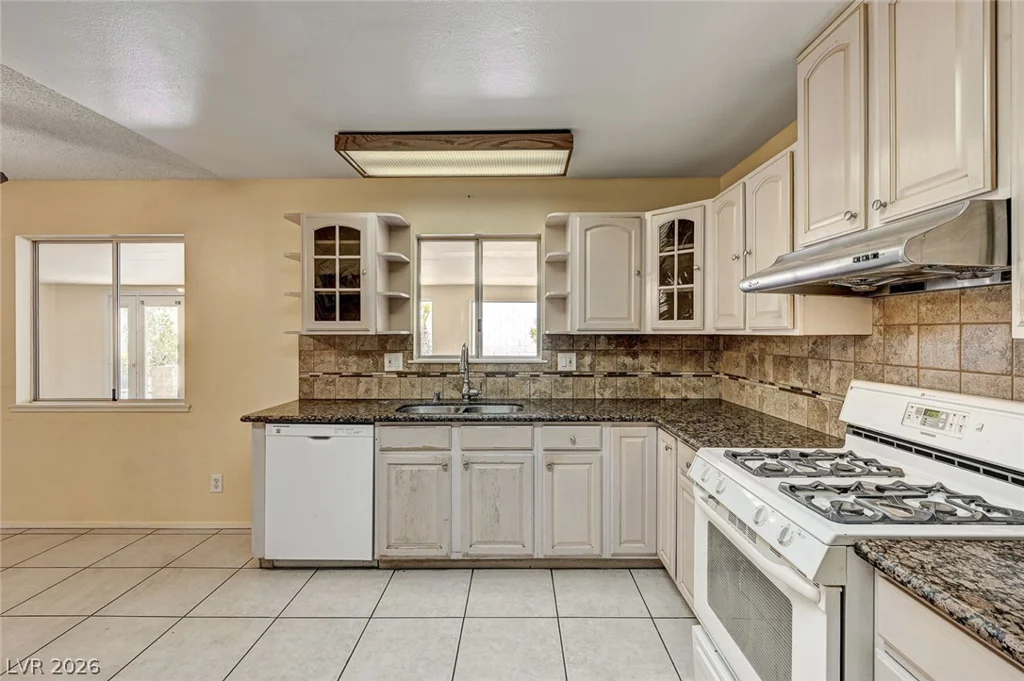 4269 El Cebra, Las Vegas, NV 89121