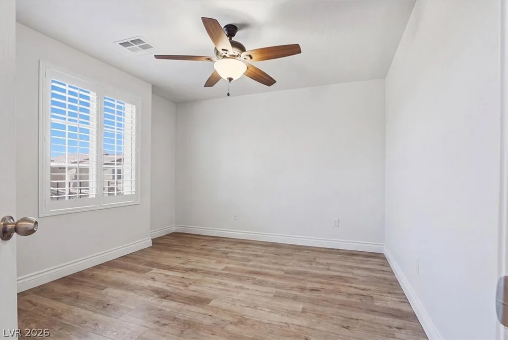 7659 Jasmine Falls, Las Vegas, NV 89179