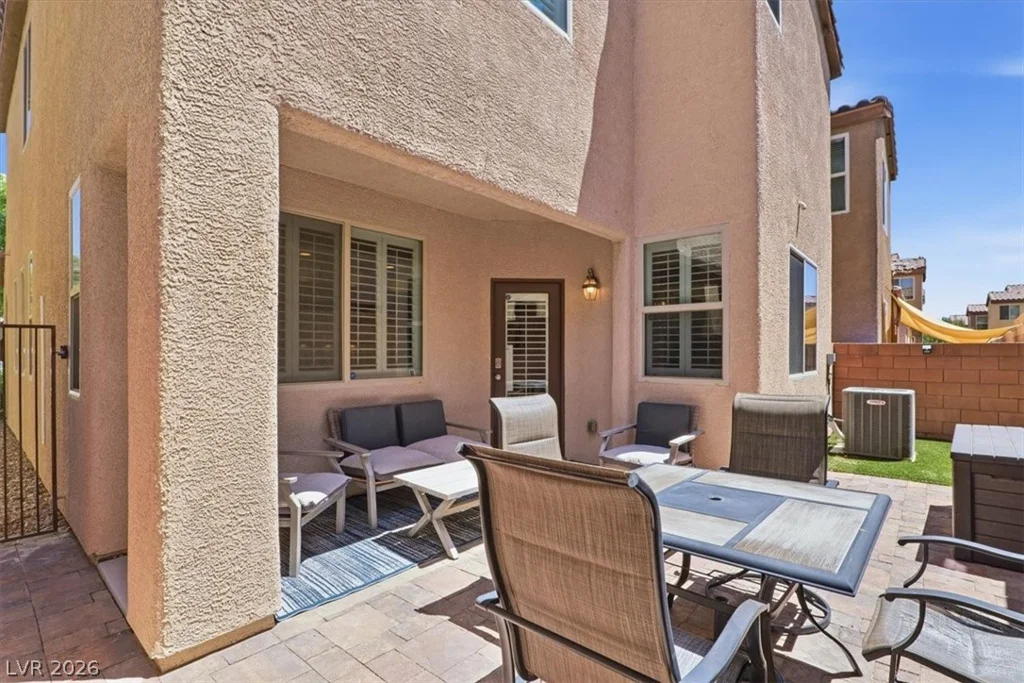 7659 Jasmine Falls, Las Vegas, NV 89179