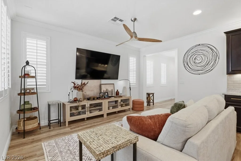 7659 Jasmine Falls, Las Vegas, NV 89179