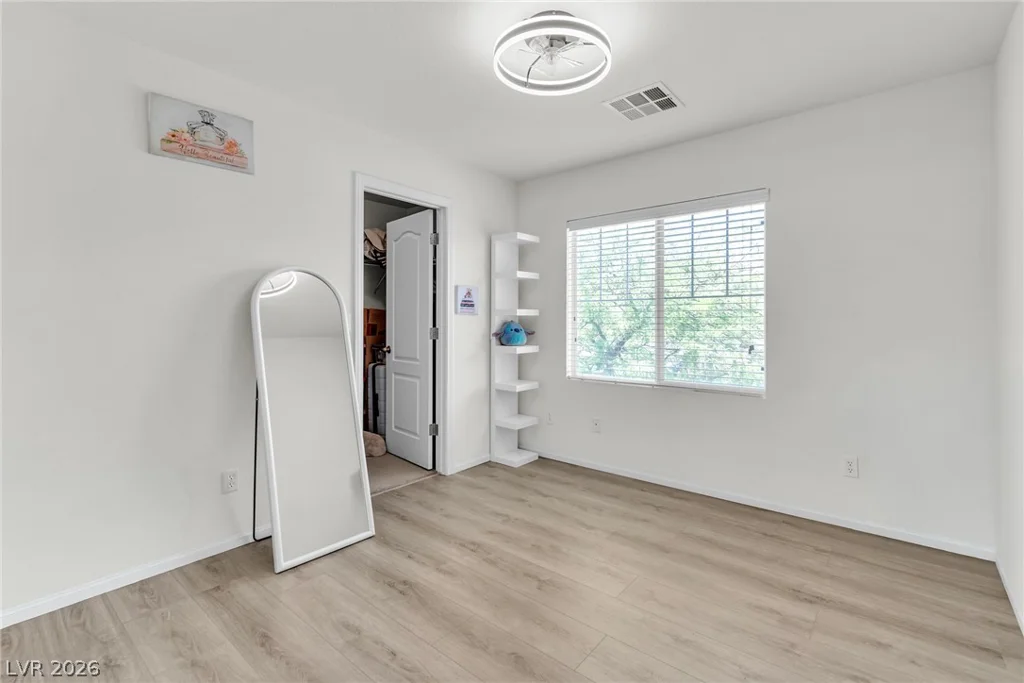 10534 Hartford Hills, Las Vegas, NV 89166