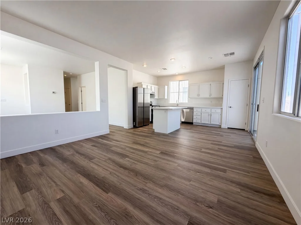 1432 Angel Falls, Las Vegas, NV 89142