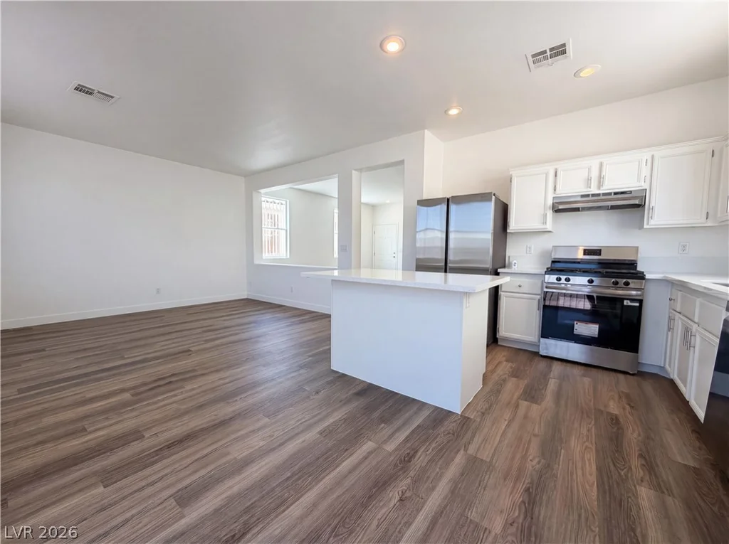 1432 Angel Falls, Las Vegas, NV 89142