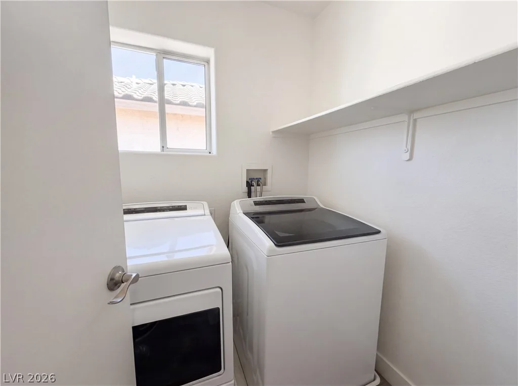 1432 Angel Falls, Las Vegas, NV 89142