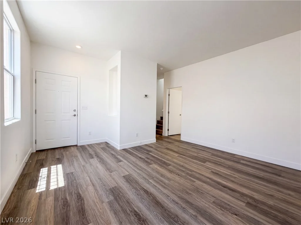 1432 Angel Falls, Las Vegas, NV 89142