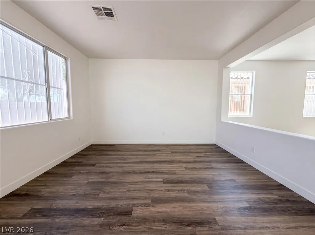 1432 Angel Falls, Las Vegas, NV 89142
