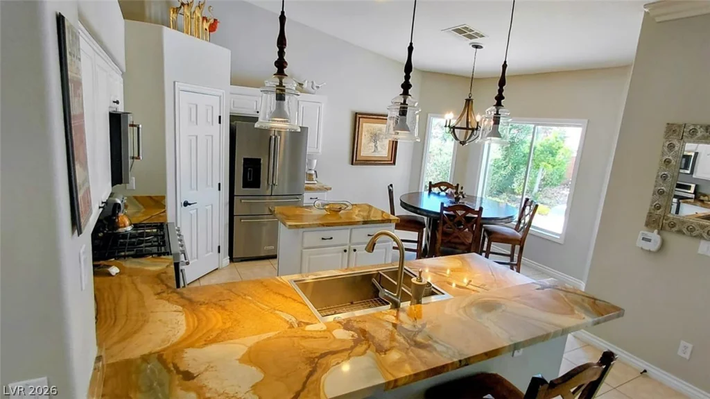 2490 Hoopes, Henderson, NV 89052