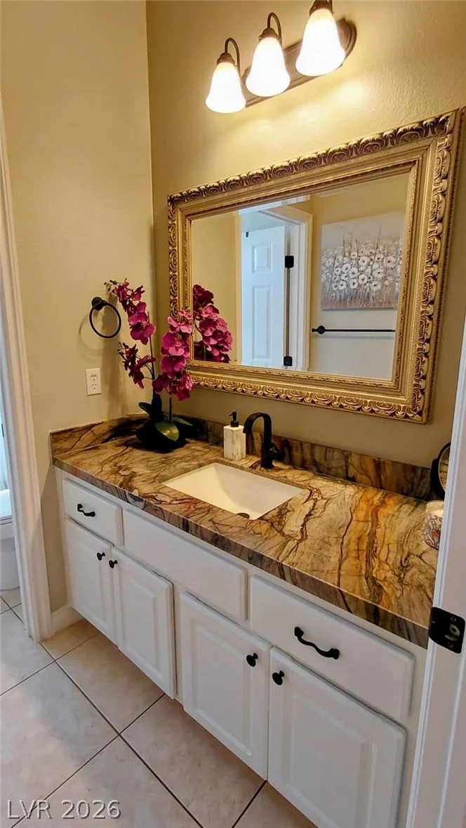 2490 Hoopes, Henderson, NV 89052
