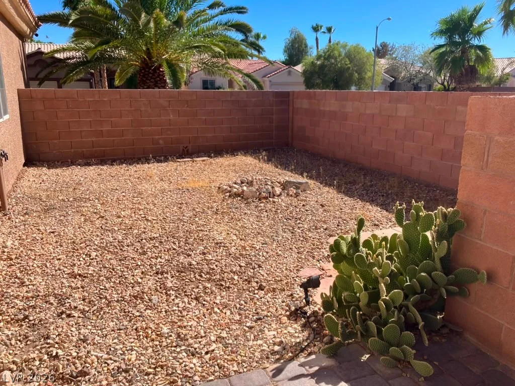 2490 Hoopes, Henderson, NV 89052