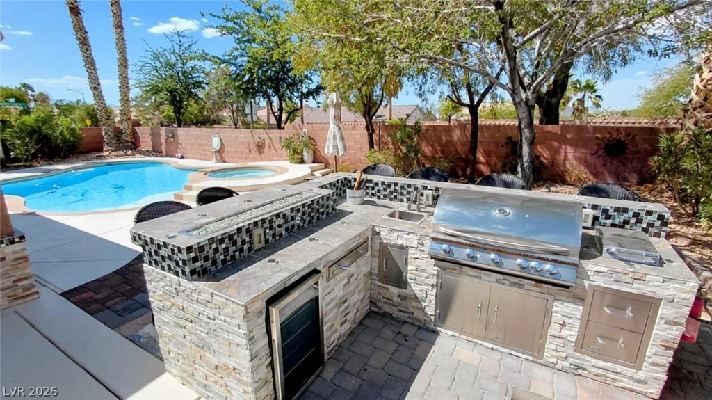 2490 Hoopes, Henderson, NV 89052