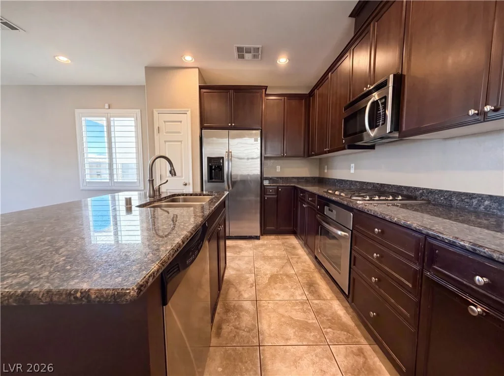7963 Zuma Beach, Las Vegas, NV 89113