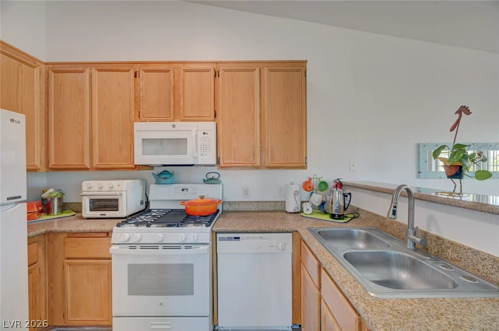 3318 Decatur, Las Vegas, NV 89130