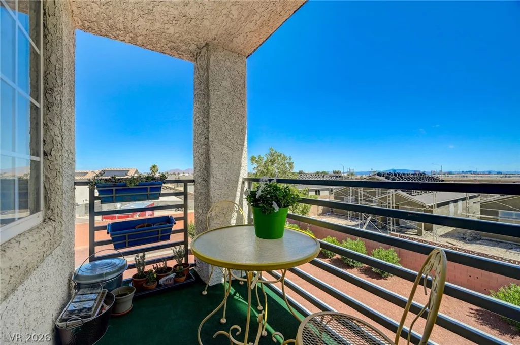 3318 Decatur, Las Vegas, NV 89130