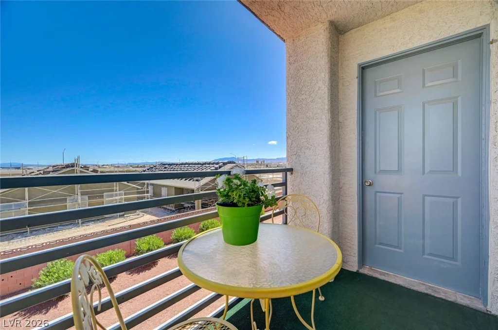 3318 Decatur, Las Vegas, NV 89130