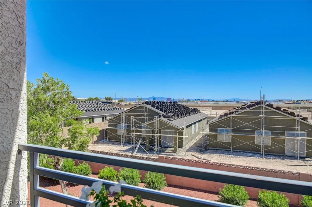 3318 Decatur, Las Vegas, NV 89130