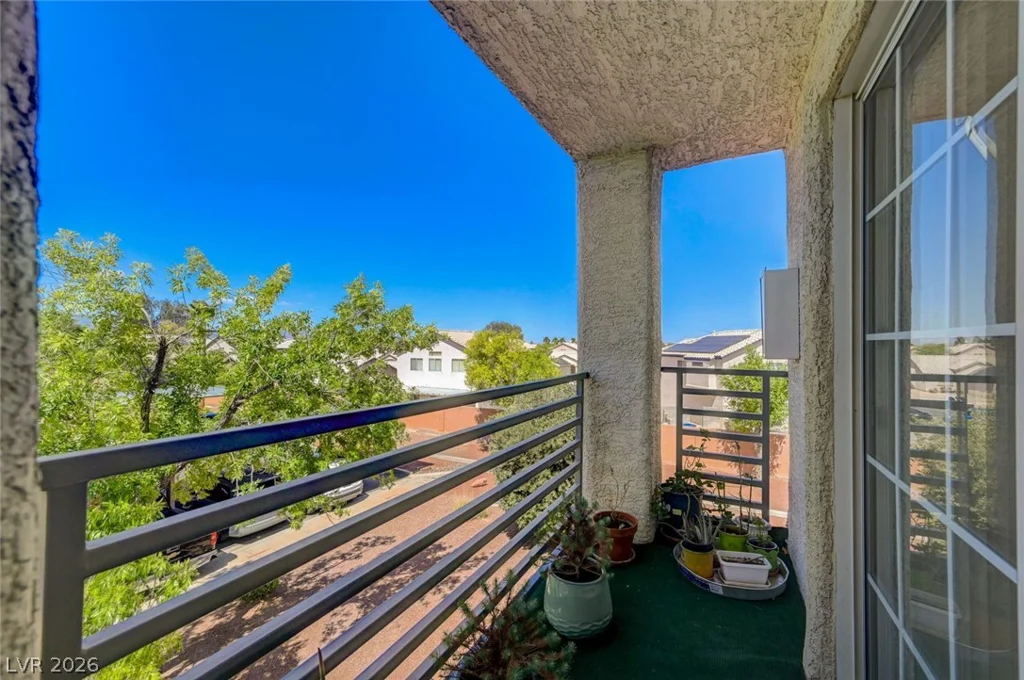3318 Decatur, Las Vegas, NV 89130