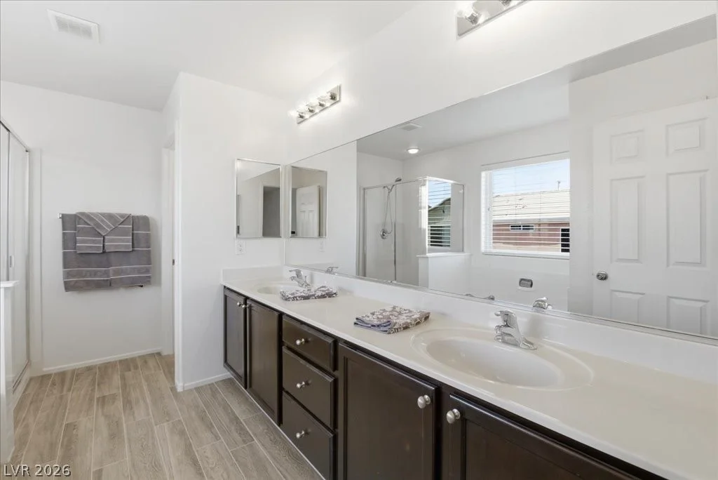 6986 Majestic Palm, Las Vegas, NV 89122