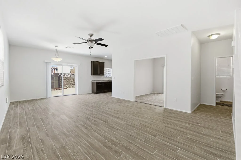 6986 Majestic Palm, Las Vegas, NV 89122