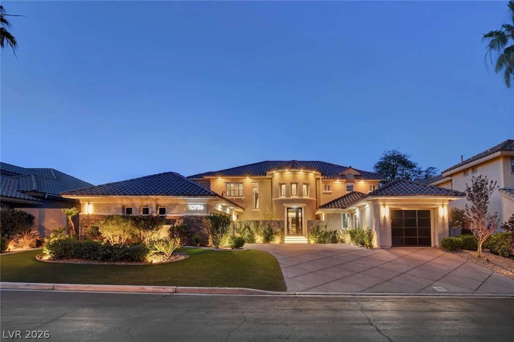 10736 Penhurst, Las Vegas, NV 89135