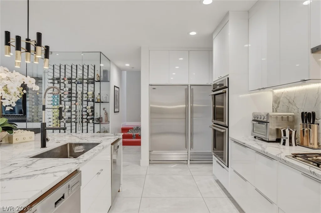 10736 Penhurst, Las Vegas, NV 89135