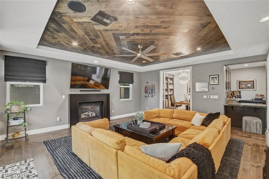 10736 Penhurst, Las Vegas, NV 89135