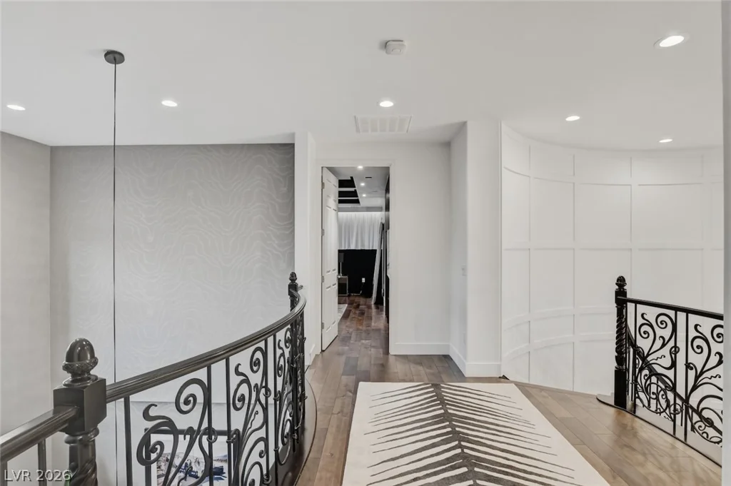 10736 Penhurst, Las Vegas, NV 89135
