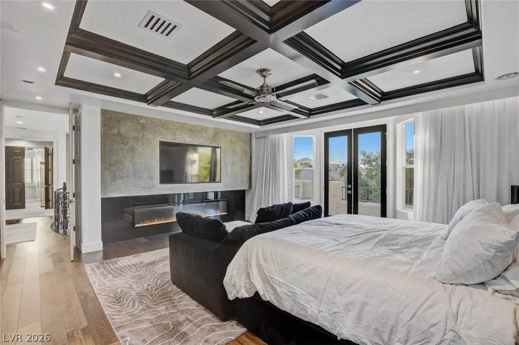10736 Penhurst, Las Vegas, NV 89135