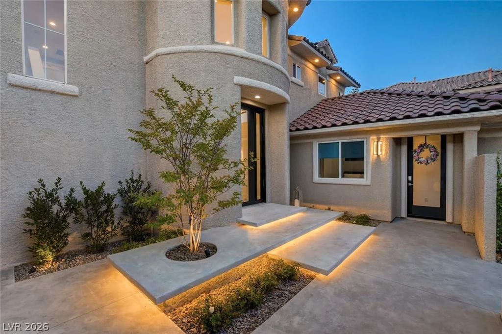 10736 Penhurst, Las Vegas, NV 89135