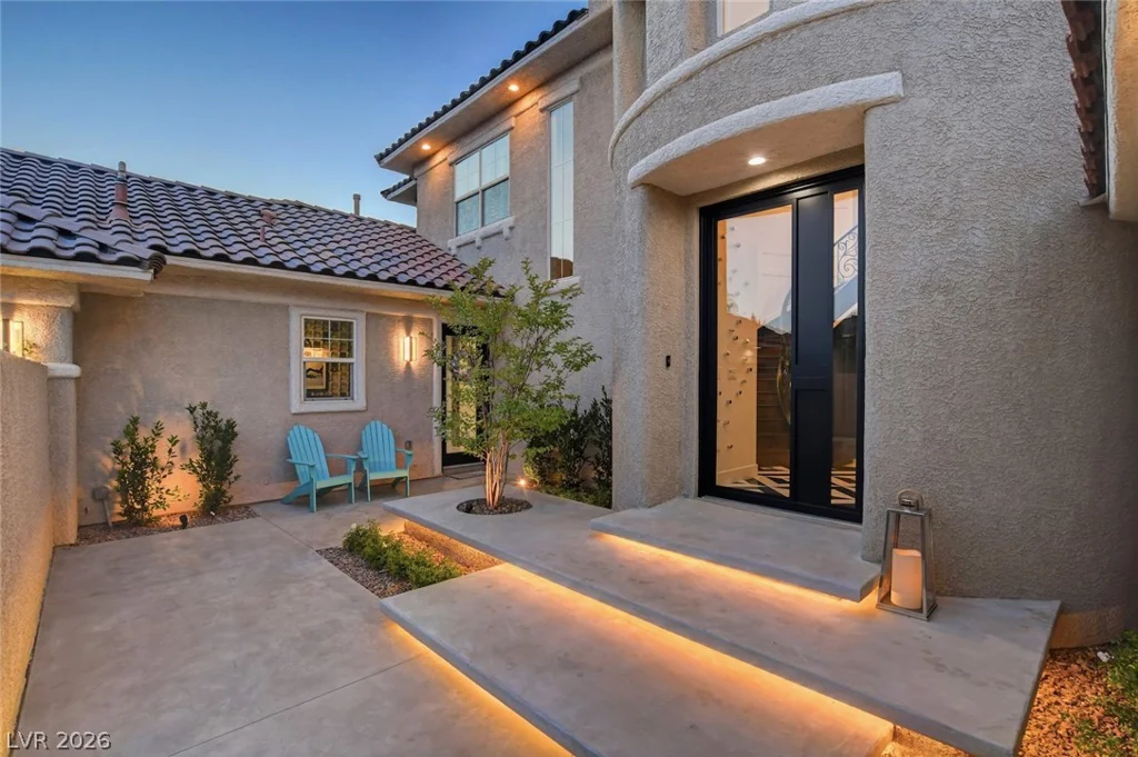 10736 Penhurst, Las Vegas, NV 89135