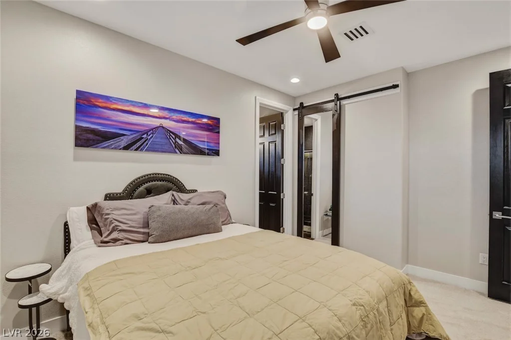10736 Penhurst, Las Vegas, NV 89135