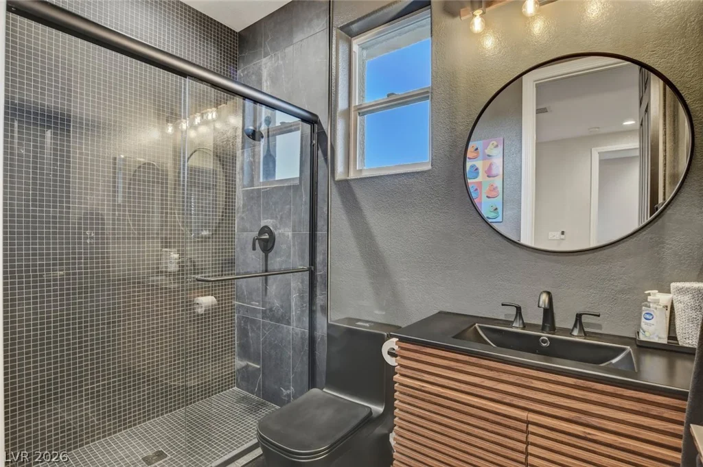 10736 Penhurst, Las Vegas, NV 89135