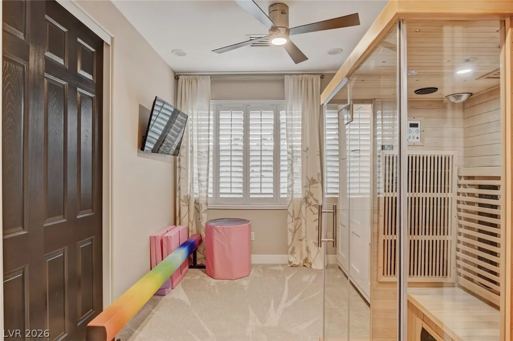 10736 Penhurst, Las Vegas, NV 89135