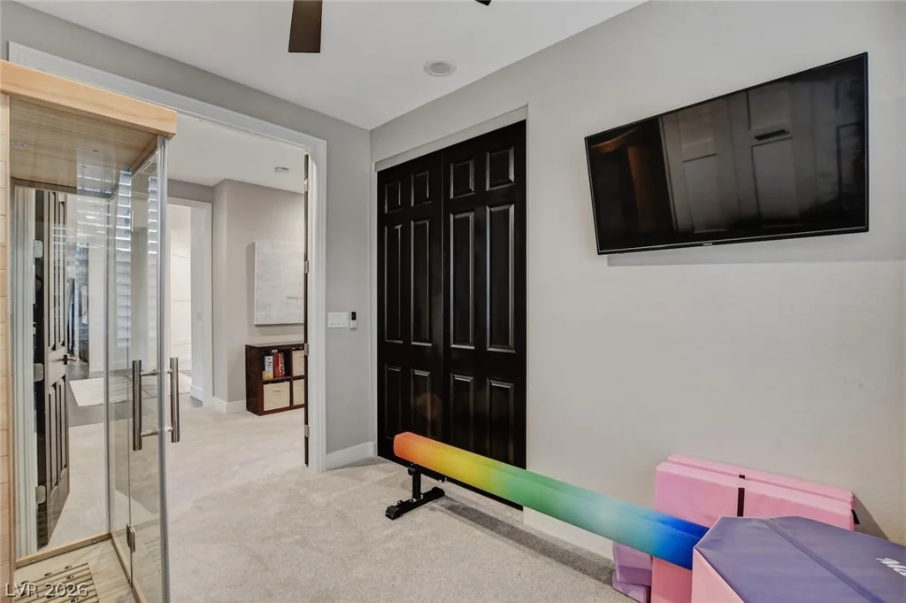 10736 Penhurst, Las Vegas, NV 89135