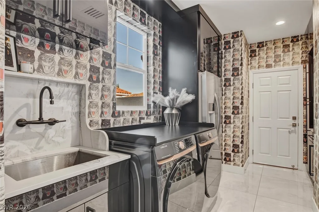 10736 Penhurst, Las Vegas, NV 89135