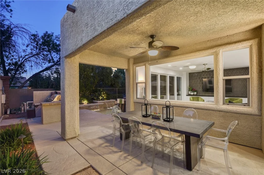 10736 Penhurst, Las Vegas, NV 89135