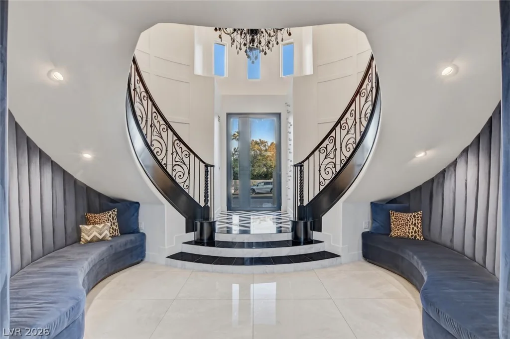 10736 Penhurst, Las Vegas, NV 89135