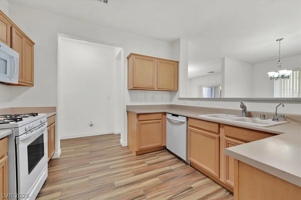 720 Peachy Canyon, Las Vegas, NV 89144