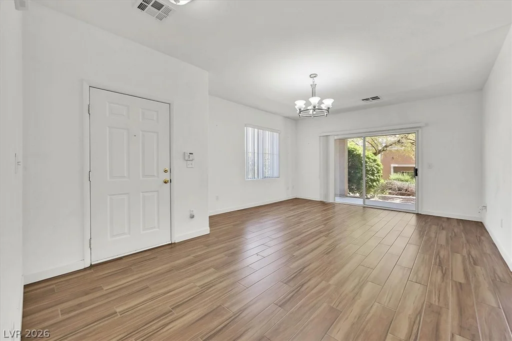 720 Peachy Canyon, Las Vegas, NV 89144