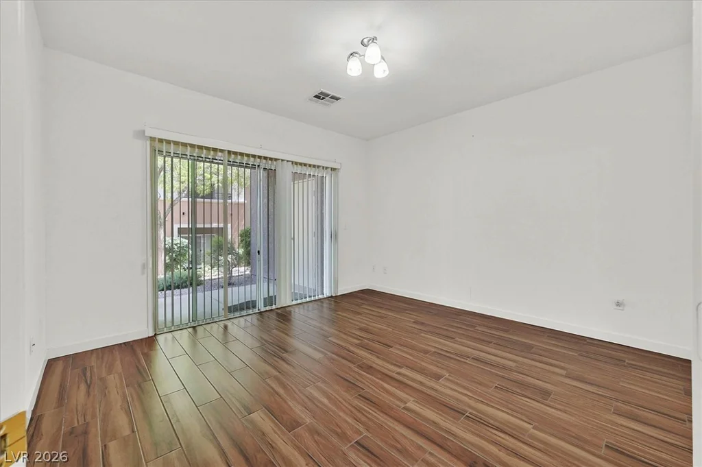 720 Peachy Canyon, Las Vegas, NV 89144