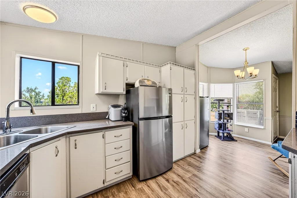 551 Fehrs, Pahrump, NV 89060