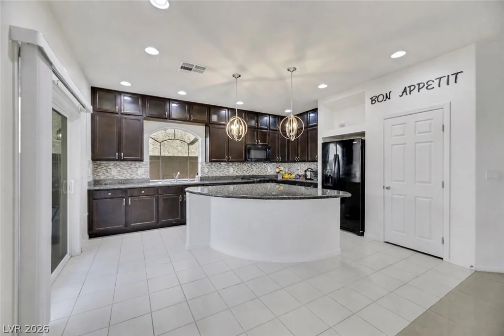 10185 Bishops Peak, Las Vegas, NV 89141
