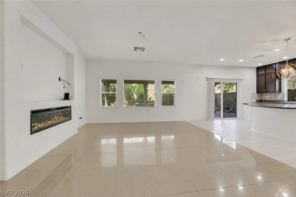 10185 Bishops Peak, Las Vegas, NV 89141